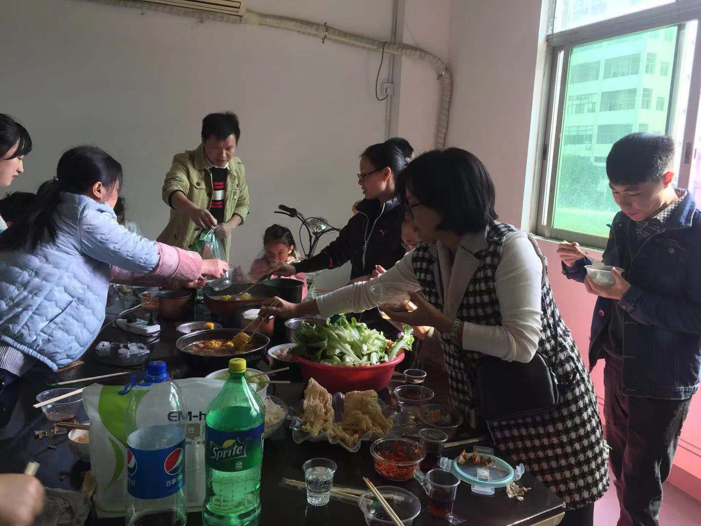 东莞江南体育网页版
聚餐